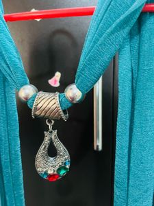 Teal Scarf with Pendant Necklace