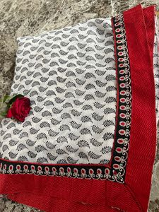 Chiffon Fabric Saree Light Weight