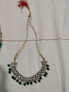 Elegant Kundan Necklace with Green Beads