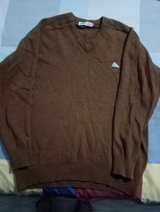 Brown V-Neck Pullover Sweater