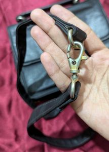 Sereta Vintage Leather Crossbody Bag