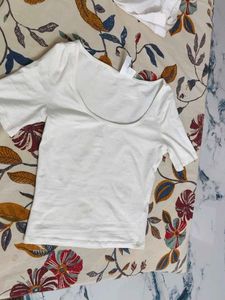 White top 🤍