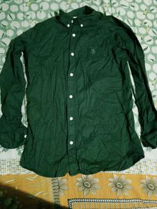 Men's Green Button-Up Shirt