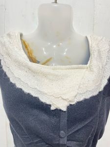Chic Black Ribbed Top with Ruffled Collar