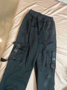 Black cargos