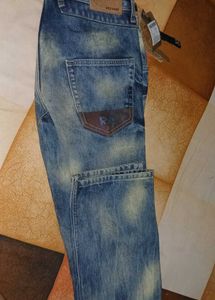 Red Chief Men's Distressed Blue Jeans