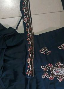 Cutdana saree gown look
