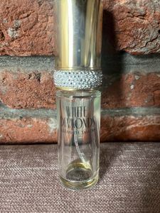 Collectible Bottle,White diamonds- Elizabeth Arden