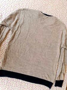 Men's Argyle V-Neck Sweater