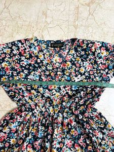 Chic Floral Print Dress