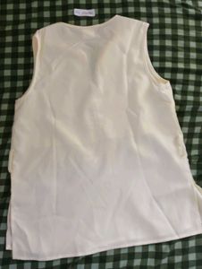 SALE❗Simple Sleeveless Cream Top