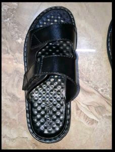 Classic Black Aerowalk Sandals