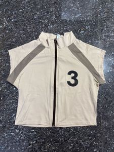 NEWME Sporty Cropped Zip-up Top