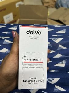 Combo - Delve Tinted Sunscreen SPF50 and LaPink ni