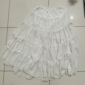 Soft girl Maxi Skirt - White 🤍