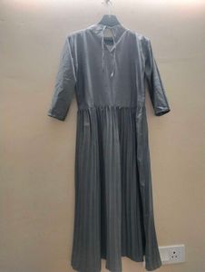 1dtess+free plazo pant Elegant Grey Ethnic Dress