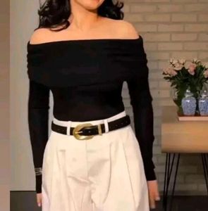 Stylish Black Knit Top