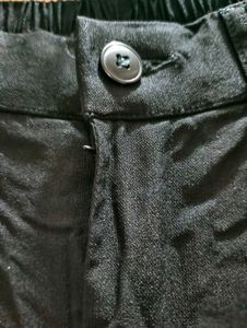 Black Wide-Leg Pants