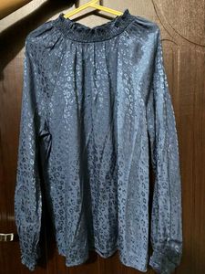 Elegant Blue Animal Print Top