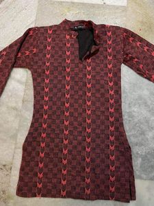 Kashmiri Woollen Weaved Kurtha