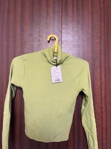 High-neck Crop Top