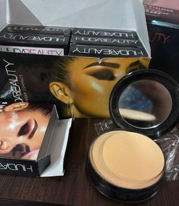 HUDA BEAUTY 2 in 1 Powder Compact