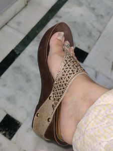 Heels With Stone