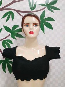 (800)Black Off-Shoulder Bra