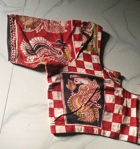 GentlyUsed Unique Red&amp;White Printed Blouse-36"Bust