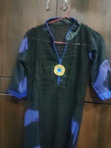 Stylish Black &amp; Blue Kurta