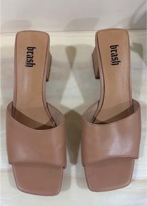 Nude block Sandals