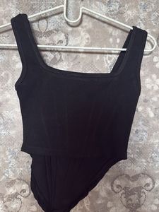 Chic Black Ribbed Corset Top