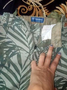 Boy's Tropical Leaf Print Shorts