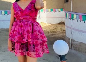 Cute Floral Dress Vacation Outfit