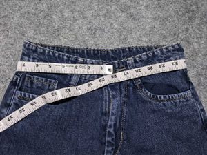 Classic High-Waisted Wide-Leg Jeans