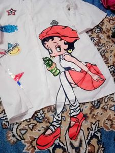 Betty Boop Graphic White Tunic Top