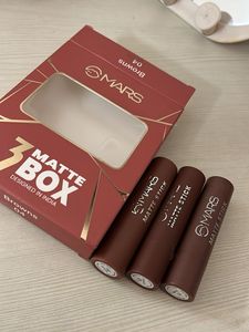 lipstick