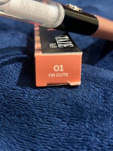 Staze 919 Gloss Lock Lipstick