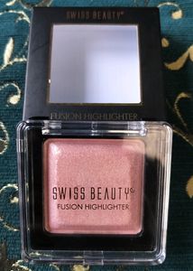 Swiss Beauty Fusion Highliter.