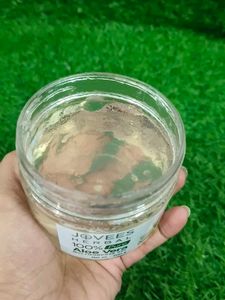 Jovees Herbal 100% Pure Aloe Vera Gel