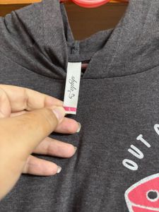 🆕 Gray Graphic Hoodie