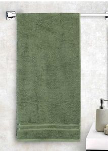 Soft Bath Towel (unisex) in Good condition💚