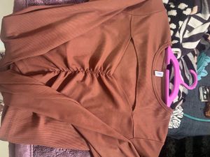 brown top