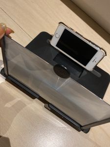 phone screen magnifier/ projector