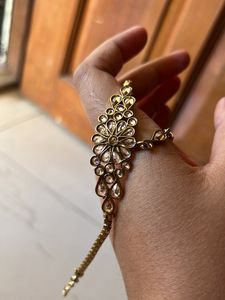Lovely Bracelet With Ring Attached