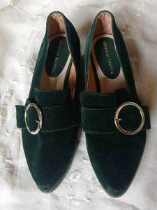 New] Moss green velour pumps ORiental Traffic