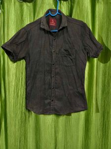 Classic Short-Sleeve Button-Down Shirt