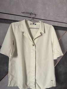 Elegant Cream Short-Sleeve Button-Up Blouse