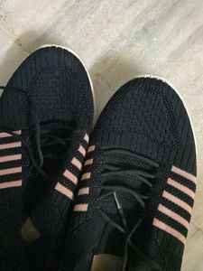 Comfortable Black Knit Sneakers