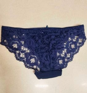 Lace Bra and Panty Set